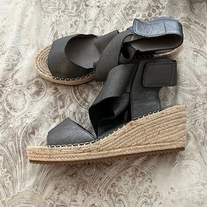 Stunning pewter wedge sandals